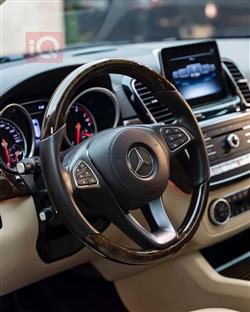 مرسيدس بنز GLS